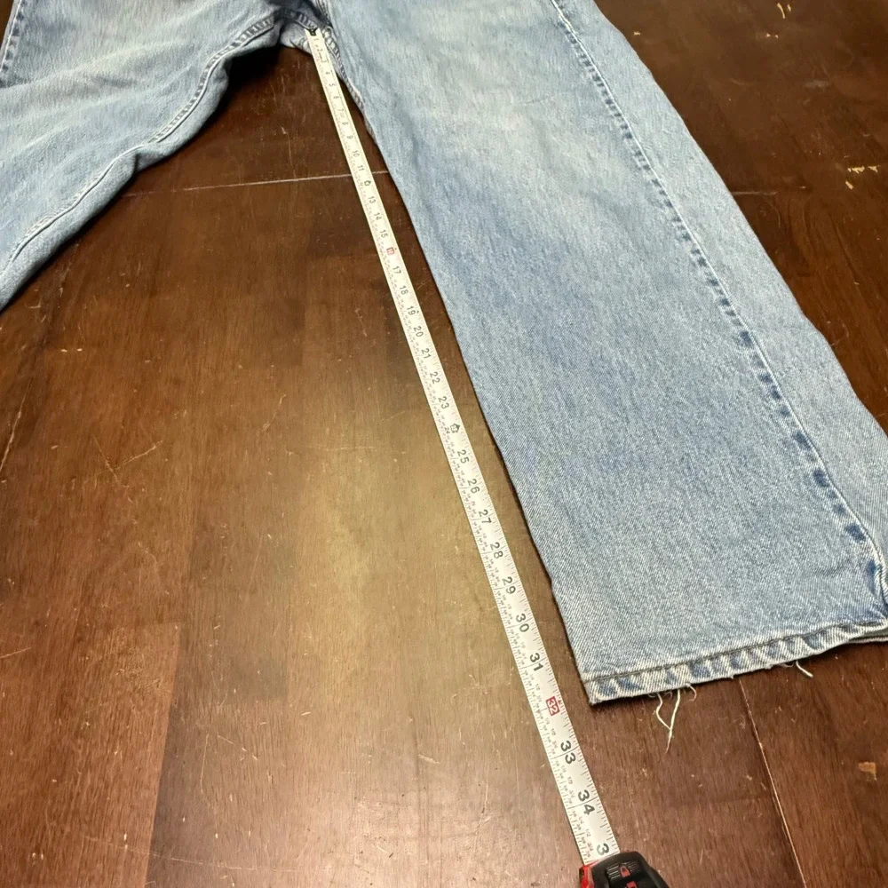 Vintage Levi's 569 Loose Straight Fit Jeans Mens 36x32 Light Wash Made in USA